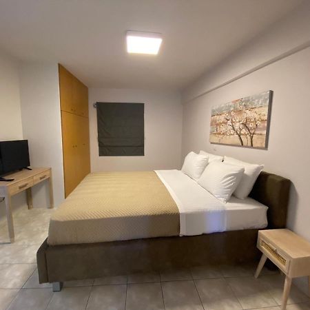 Orama Rooms 2 กาลามาตา ภายนอก รูปภาพ
